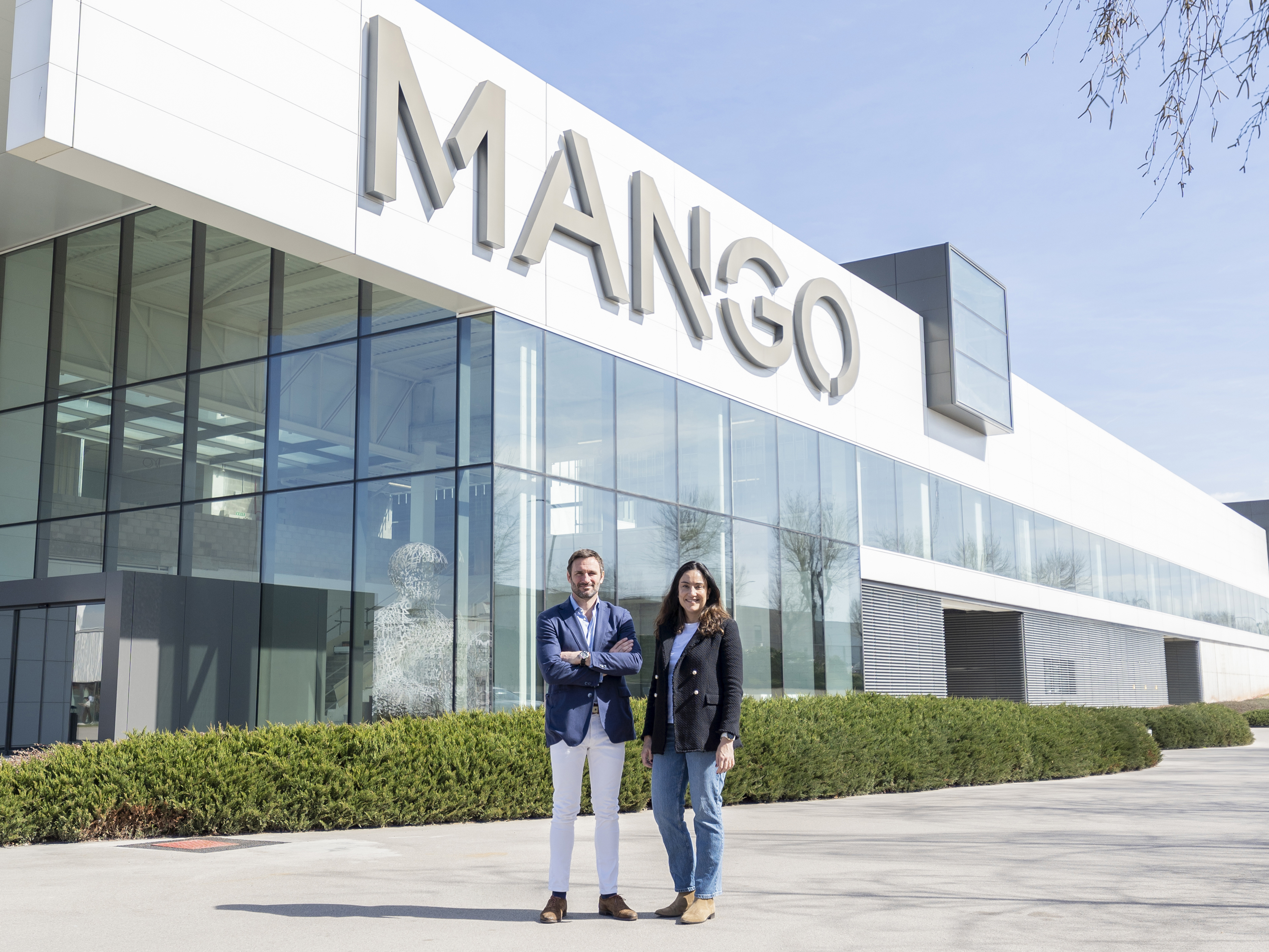 Belen Rallo, directora de Mango StartUp Studio, y Polo Villaamil, Founder & CEO de La Más Mona